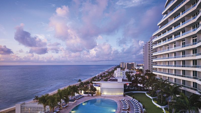 Ritz_FtLauderdale_00049_920x518